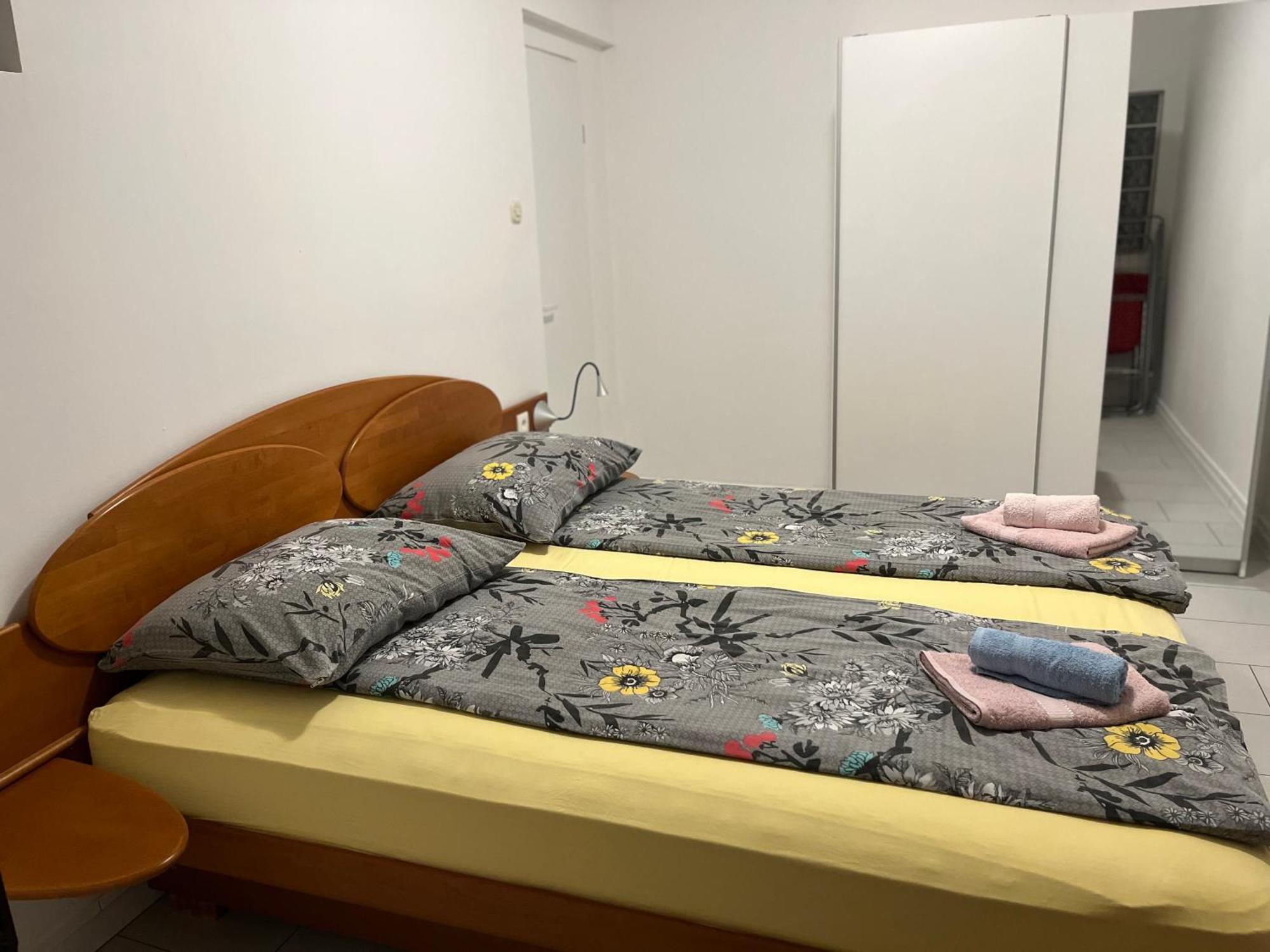 Apartmani Milokanovic Funtana Esterno foto