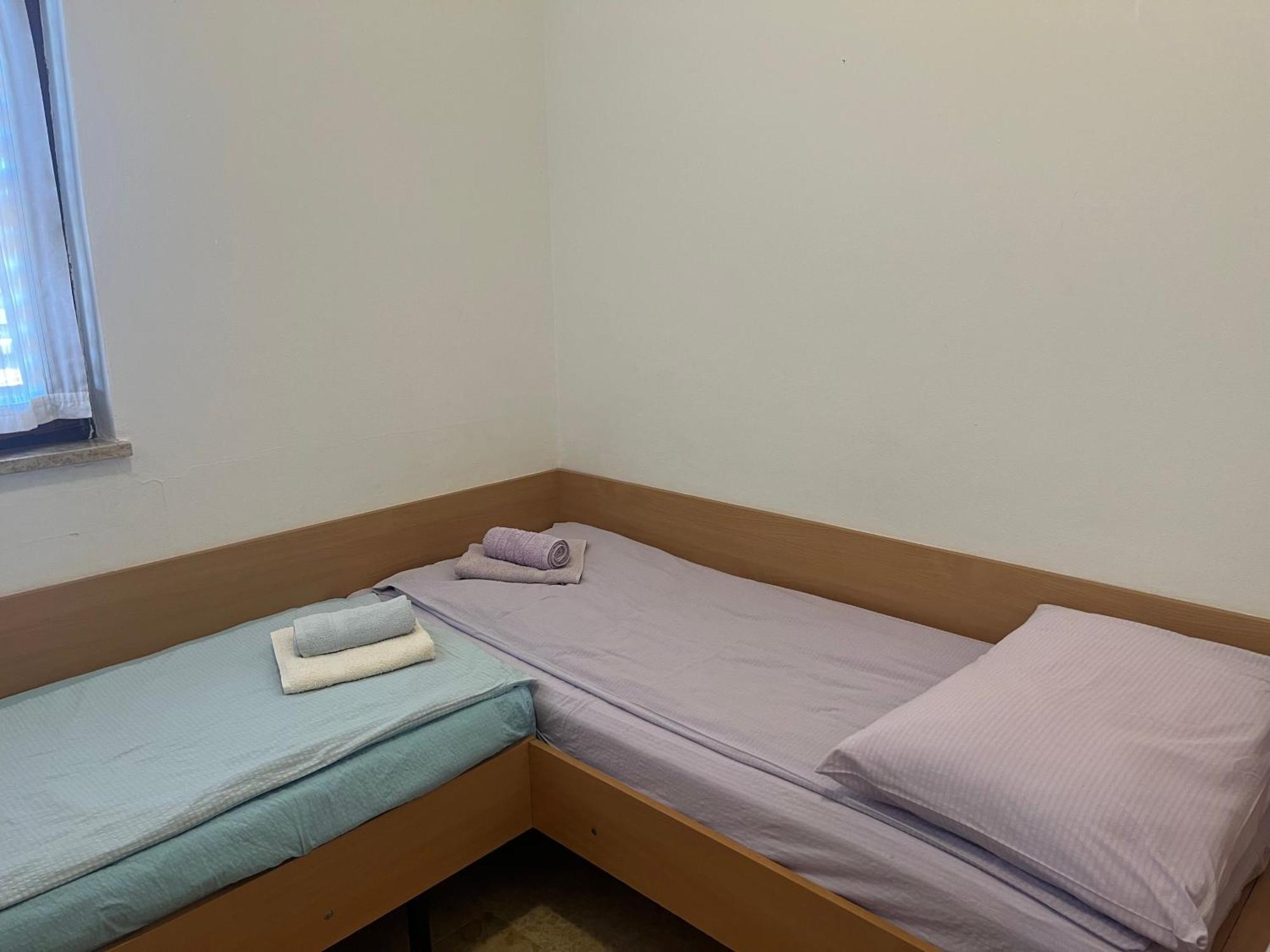 Apartmani Milokanovic Funtana Esterno foto